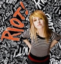 Hayley hands on hips avatar